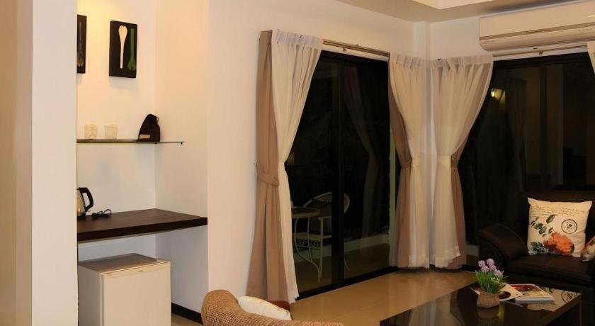 Baan Nan Hotel 外观 照片