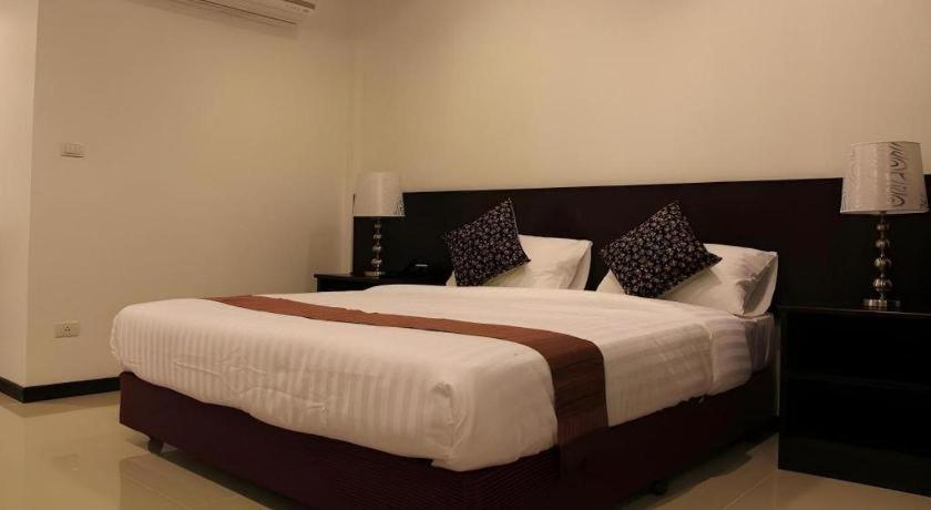 Baan Nan Hotel 外观 照片
