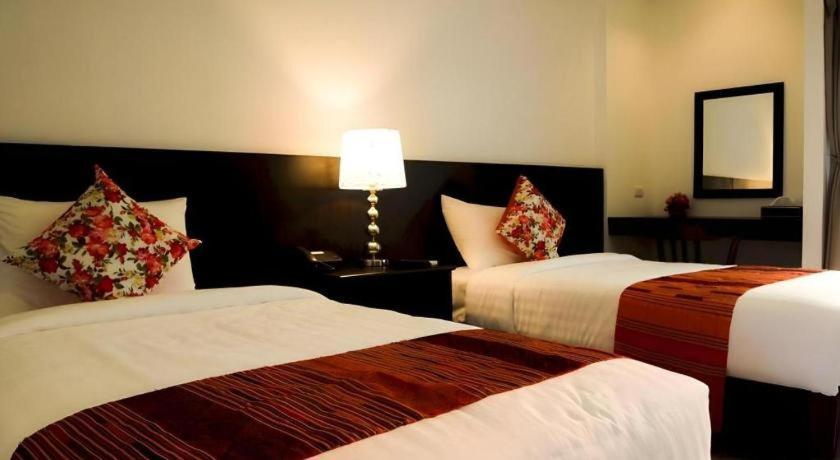 Baan Nan Hotel 外观 照片